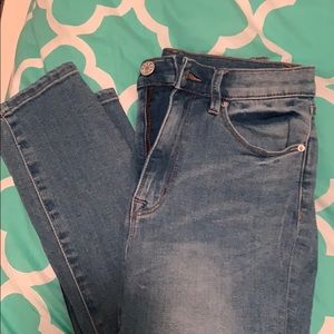 BDG HIGH RISE SKINNY